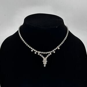 Vintage Rhinestone Y Necklace Clear Crystal Style Scalloped Swag Costume Jewelry